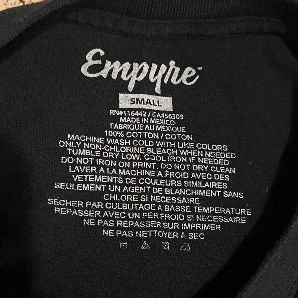 Empyre whatever shirt, Size Small